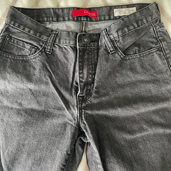 Loved, in Great Condition Authentic Vintage Women’s Guess? Jeans Size 30x30 - Picture 7 of 13